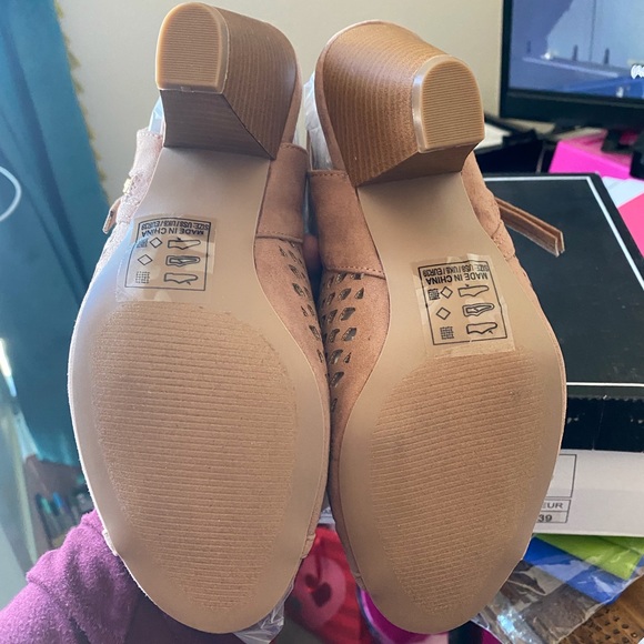 Qupid size 8 heals - BNWT - Picture 4 of 5